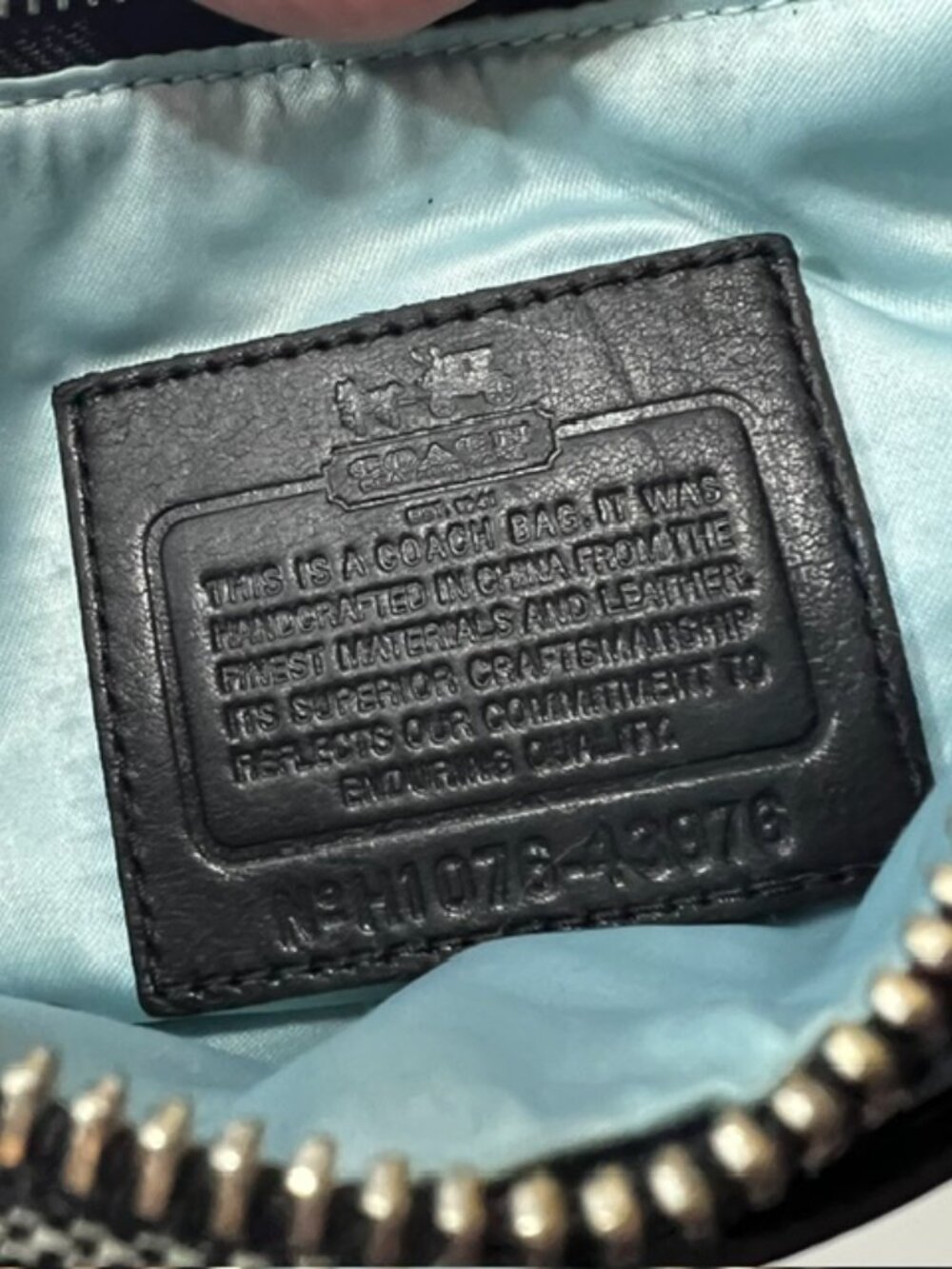 COACH SUTTON SIGNATURE SWINGPACK CROSSBODY GRAY/BLACK JACQUARD 43976 EUC - Picture 11 of 12